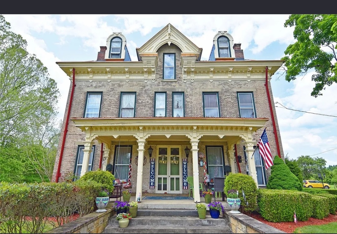 HOME WITH CIVIL WAR HISTORY